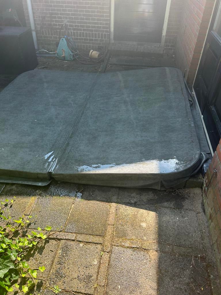 Hotspring Summit 254 x 231 Spa Cover, Ophalen, Gebruikt, Afdekzeil, Vast