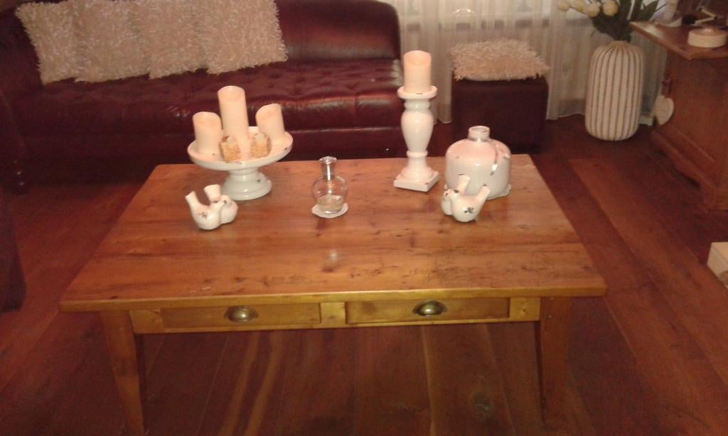 Antieke grene salontafel 120 bij 80, Ophalen