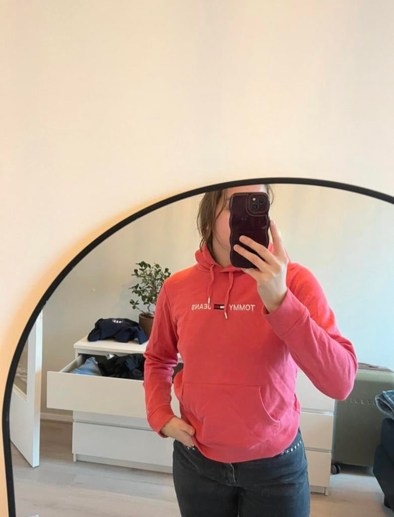 Hoodie tommy hilfiger maat s, Kleding | Dames, Ophalen of Verzenden, Zo goed als nieuw, Maat 36 (S), Roze