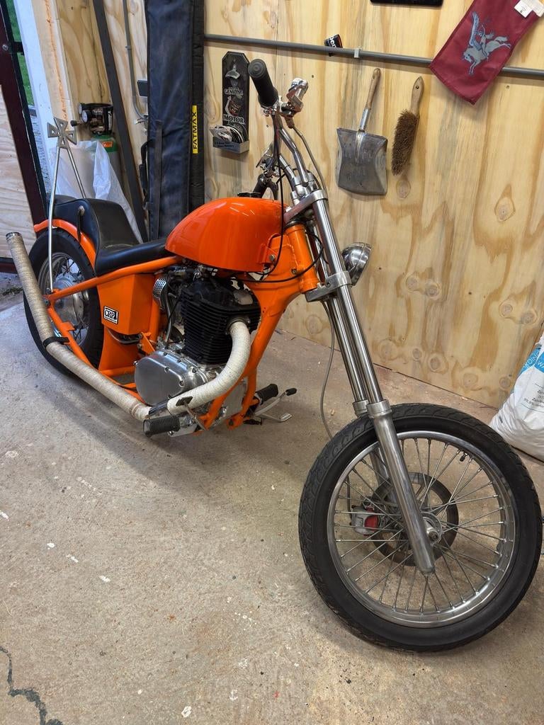 Suzuki Savage uit 1996, Chopper, Particulier, 12 t/m 35 kW, 650 cc