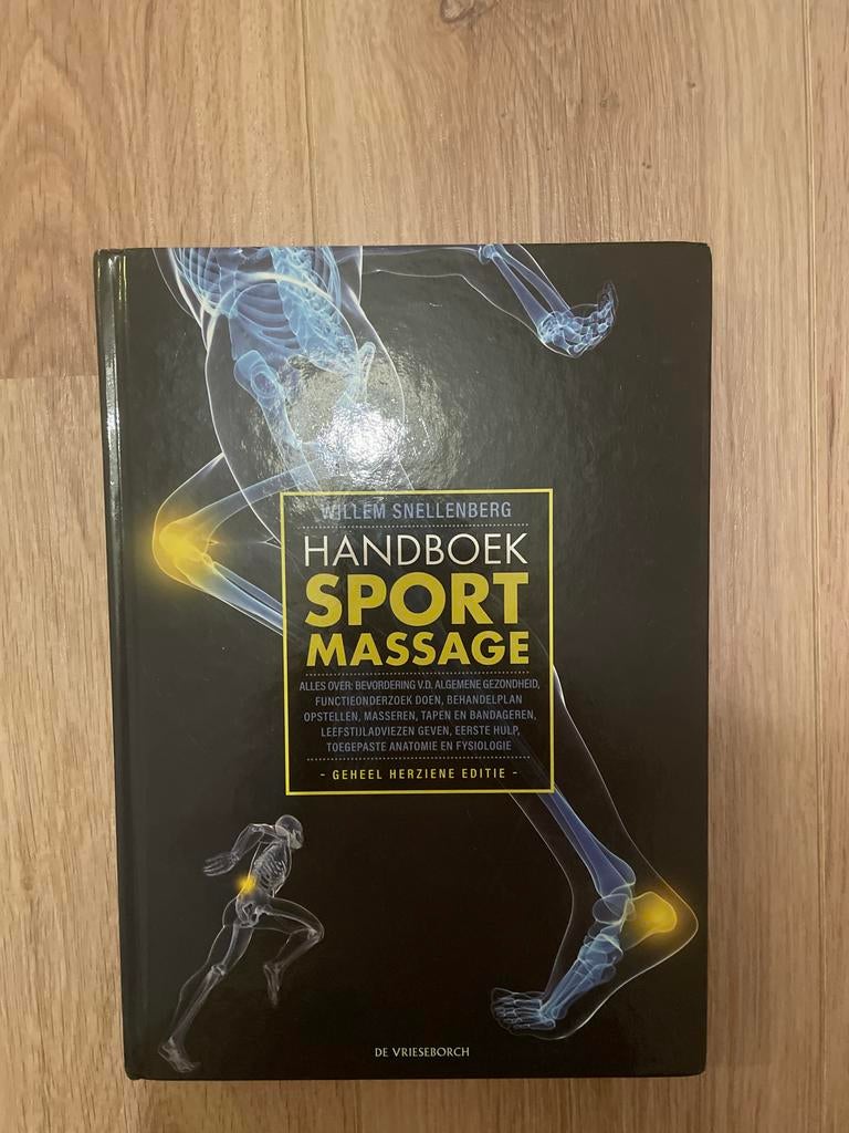 Handboek Sportmassage - Geheel Herziene Editie, Ophalen of Verzenden, Zo goed als nieuw, Overige sporten