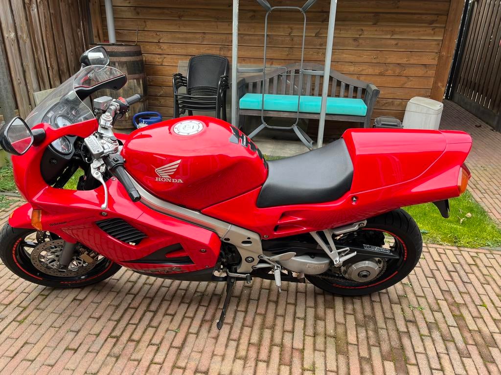 Honda VFR 750, 750 cc, 4 cilinders, Motorrijbewijs A, Gebruikt