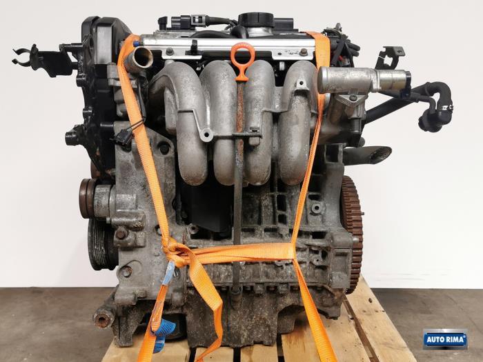Motor van een Volvo V40, Auto-onderdelen, Gebruikt, -, -, Ophalen of Verzenden