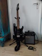 Ibanez Gio gitaar met versterker en standaard, Ophalen, Ibanez, Met versterker, Zo goed als nieuw