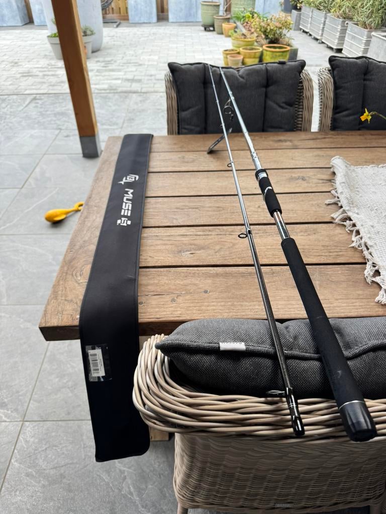 nieuwe muse s 3.0 en 10-30 gr hengels  , fuji !  zeebaars, Watersport en Boten, Hengelsport | Roofvissen, Ophalen of Verzenden