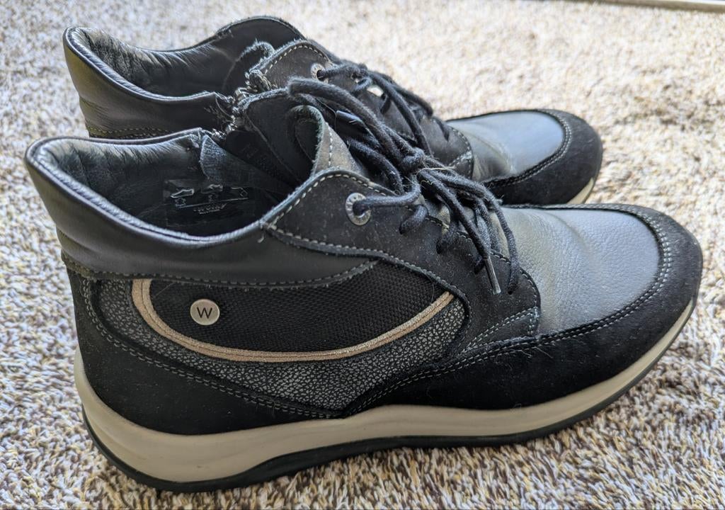 Wolky leren sneakers maat 41 veter schoenen, Kleding | Dames, Schoenen, Wolky, Blauw, Ophalen of Verzenden, Sneakers of Gympen