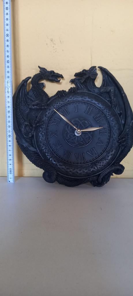 Draken wandklok - 24 cm hoog - Gothic/Fantasy stijl, Ophalen of Verzenden