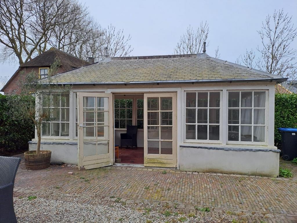 Charmant Tuinhuis met veel ramen, Tuin en Terras, Tuinhuizen, Ophalen, 250 tot 500 cm, Hout, 200 tot 400 cm
