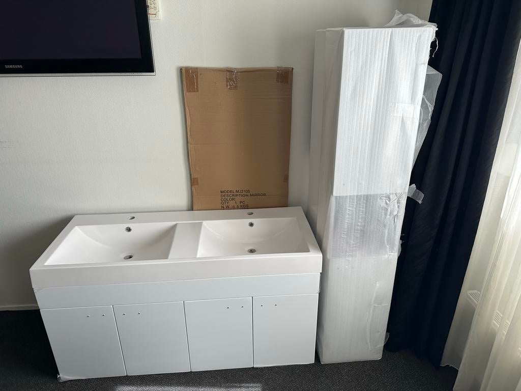 Nieuwe badkamerset 120 cm breed wit hoogglans, Ophalen, Nieuw, 100 tot 150 cm, Wastafelkast