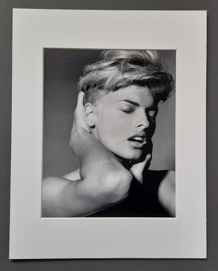 Steven Meisel - Linda Evangelista - Vogue Italie - 1991, Antiek en Kunst, Kunst | Tekeningen en Foto's, Verzenden