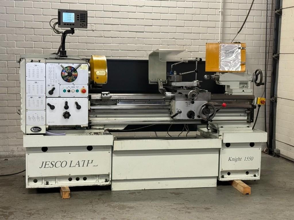 Jessey Jesco Knight 1550 conventionele draaibank, Ophalen, Jesco, 1000 mm of meer, Dimatech