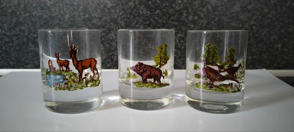 Borrel glaasjes Jachtmotief., Verzamelen, Ophalen of Verzenden, Borrel- of Shotglas