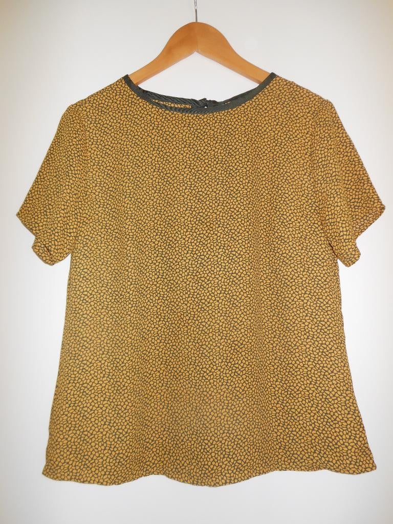 Te koop: Top, tuniekje Hema, maat M, geel en groen, strikje, Maat 38/40 (M), Geel, Nieuw, Ophalen of Verzenden