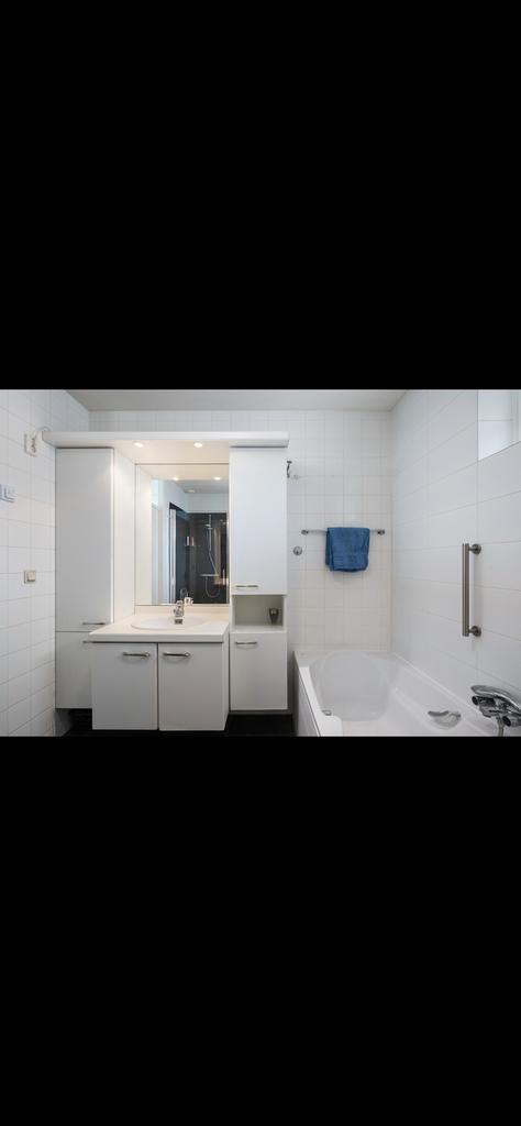 Badkamermeubel wit, Huis en Inrichting, Keuken | Complete keukens, Ophalen of Verzenden, Gebruikt, Wit, Enkelwandige keuken