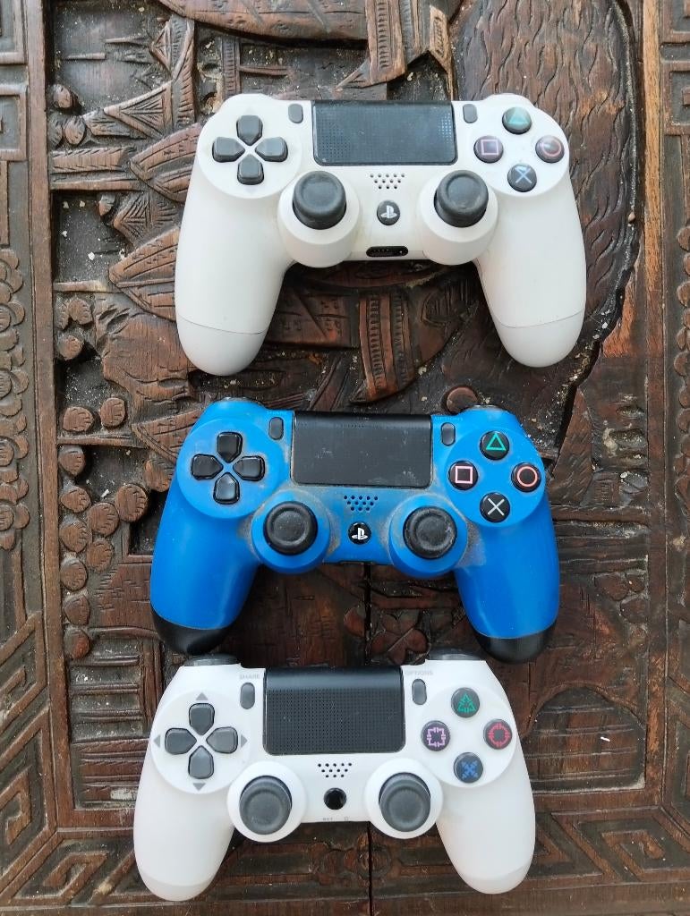 Sony ps4 dualshock controllers, Ophalen, Gebruikt, Overige genres, 2 spelers