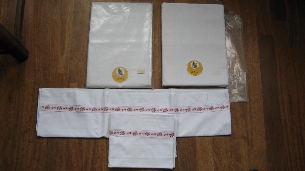 vintage LETTA eenpers lakens +2slopen NIEUW, Huis en Inrichting, Slaapkamer | Beddengoed, Eenpersoons, Wit, Nieuw, Ophalen of Verzenden