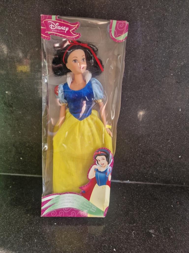 Nieuwe Disney Princess Sneeuwwitje pop jaren '90 (NIB), Ophalen of Verzenden