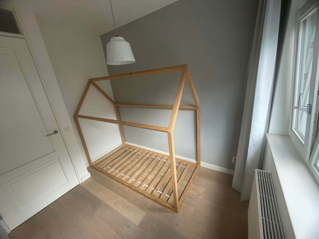 Houten Kinderbed Huisje 210x100x180 cm, Kinderen en Baby's, Kinderkamer | Bedden, Ophalen, Lattenbodem, 180 cm of meer, 100 cm of meer