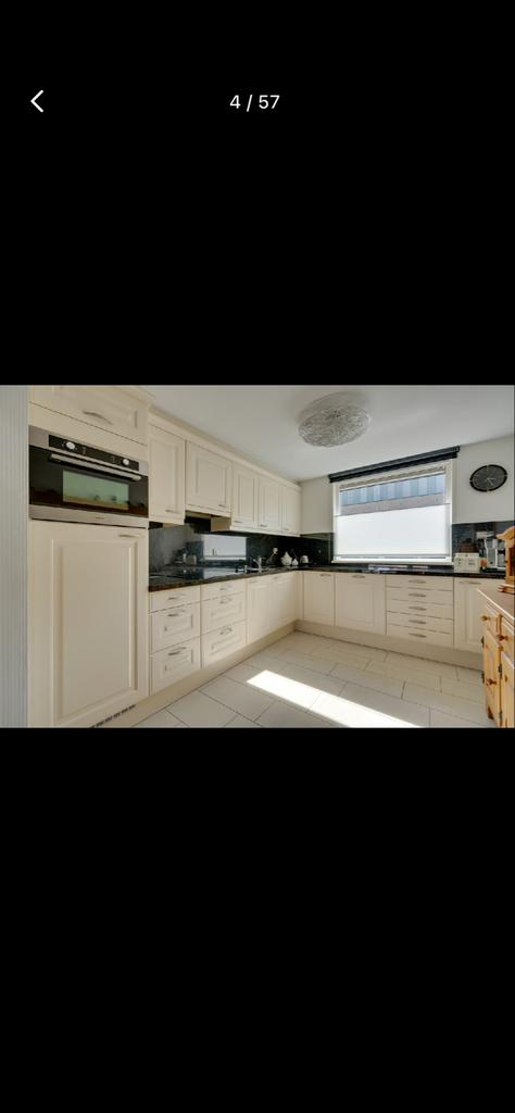 Complete keuken met 2 jaar oude apparatuur - zelf demonteren, Huis en Inrichting, Keuken | Complete keukens, Ophalen, Hoekkeuken