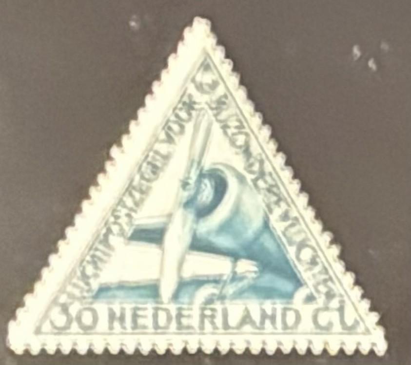 Luchtpostzegel 1928 - LP10 - 30c Vliegtuigmotor - Ongebruikt, Postzegels en Munten, Postzegels | Nederland, Ophalen of Verzenden