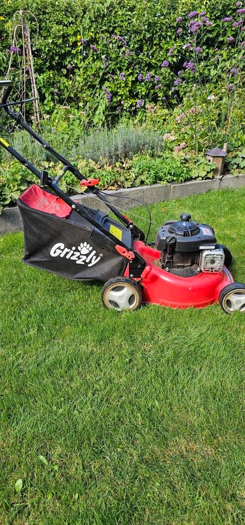 Zelfrijdende Motorgrasmaaier Briggs & Stratton - Loopt prima, Ophalen, Gebruikt, Benzine-grasmaaier, Briggs & Stratton