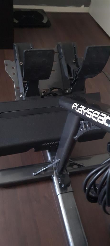 Fanatec Sim Racing Setup: CSL DD, Formula V2.5 X, Pedalen, Ophalen, 1 speler, Racen en Vliegen, Zo goed als nieuw