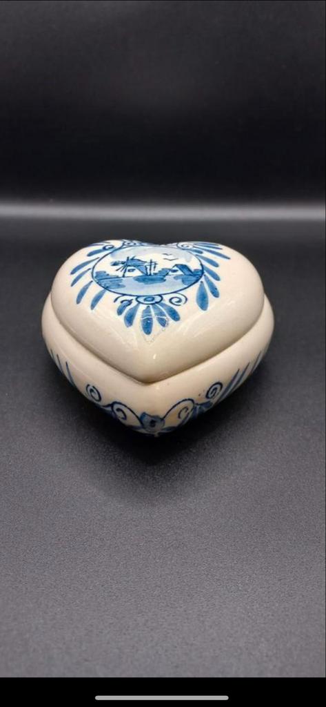 Delfts Blauw Hartvormig Doosje - Molenlandschap, Ophalen of Verzenden