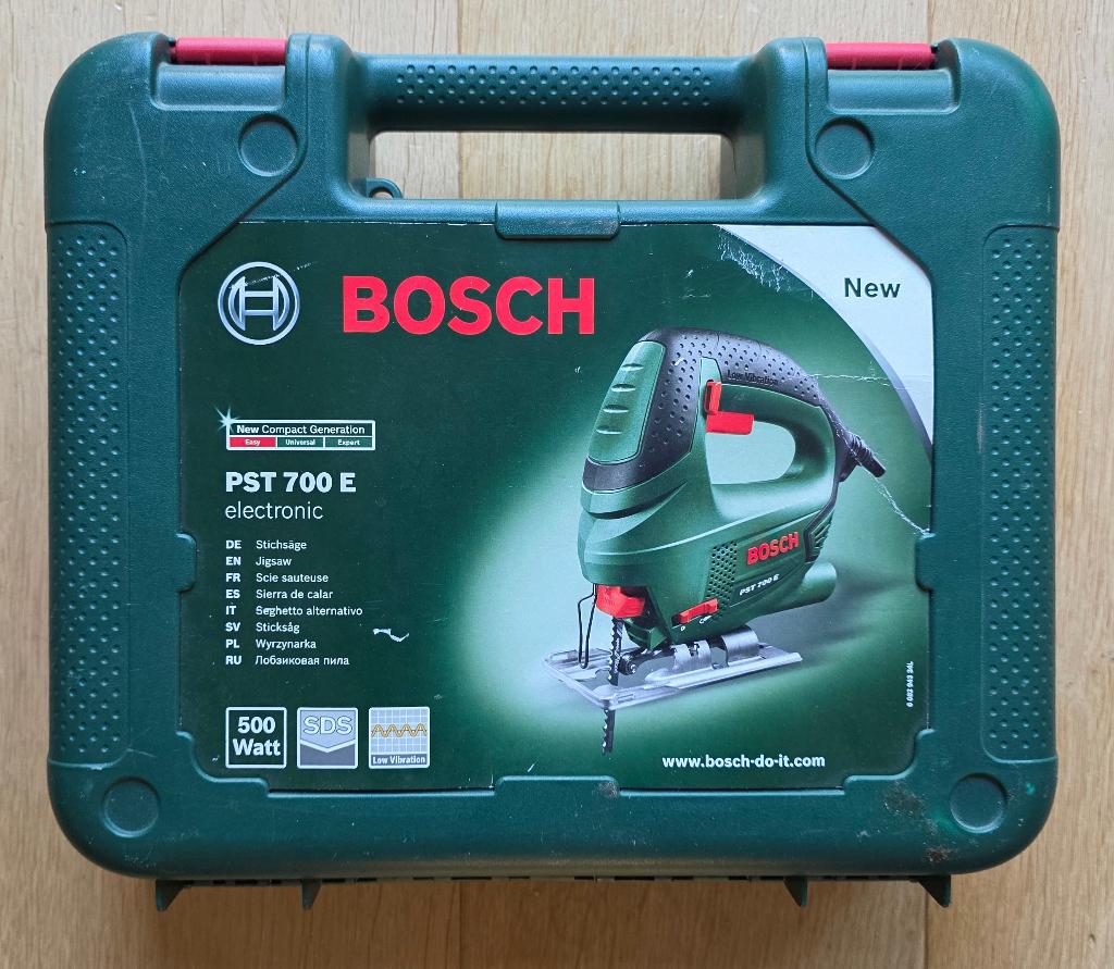 Bosch PST 700 E decoupeerzaag, Gebruikt, Decoupeerzaag, 600 tot 1200 watt, Ophalen of Verzenden