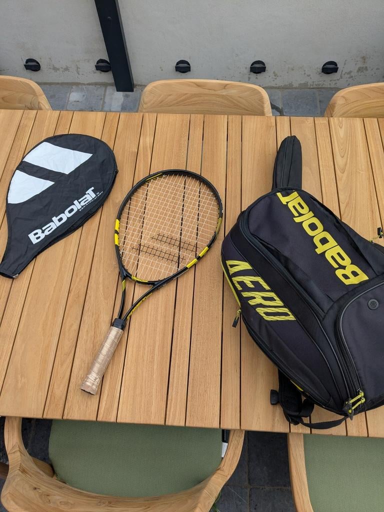 Babolat Aero Tennis Rugzak met Racket en Hoes Maat 25, Sport en Fitness, Tennis, Ophalen of Verzenden, Zo goed als nieuw, Racket