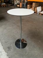 Millibar; design statafel van Lammhults, Ophalen