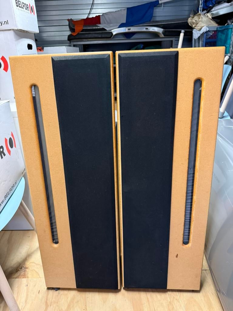 Apogee Centour Minor, Gebruikt, Minder dan 60 watt, Front, Rear of Stereo speakers, Ophalen