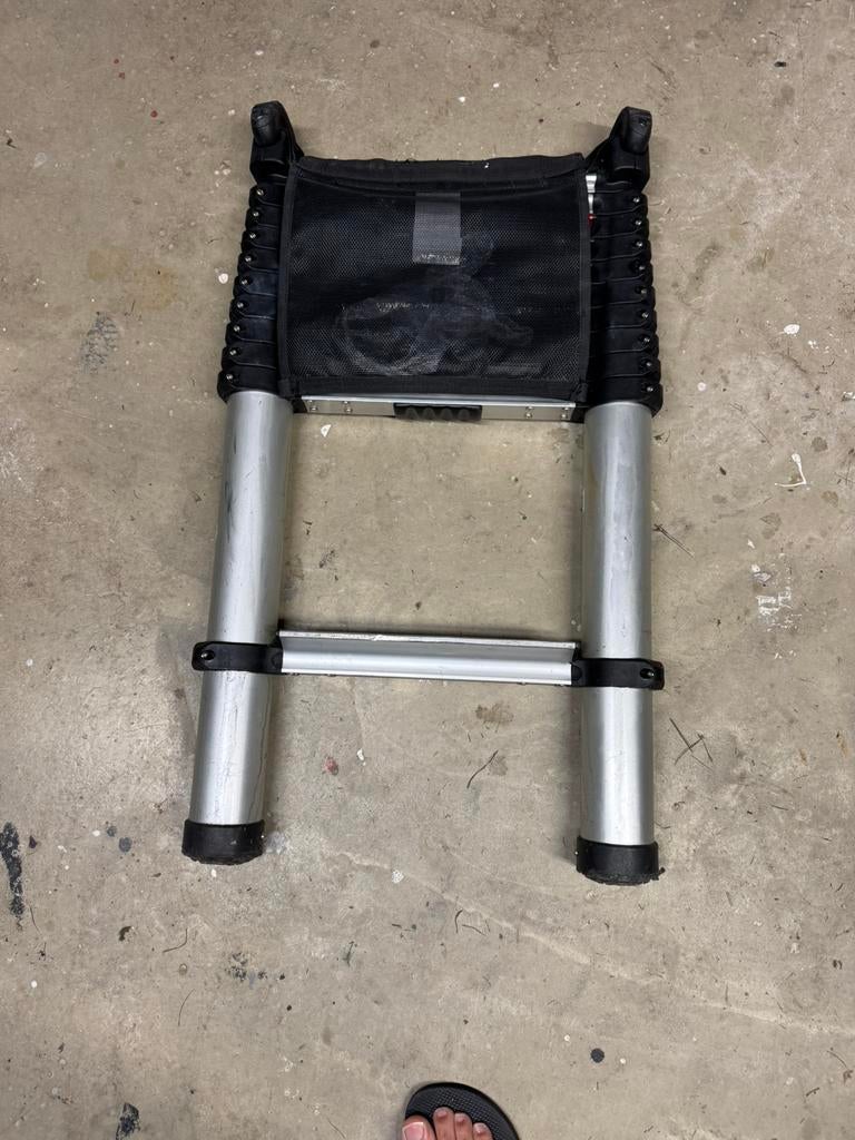 Telescopische ladder Altrex Tele-Promatic 420, Ophalen of Verzenden, Zo goed als nieuw