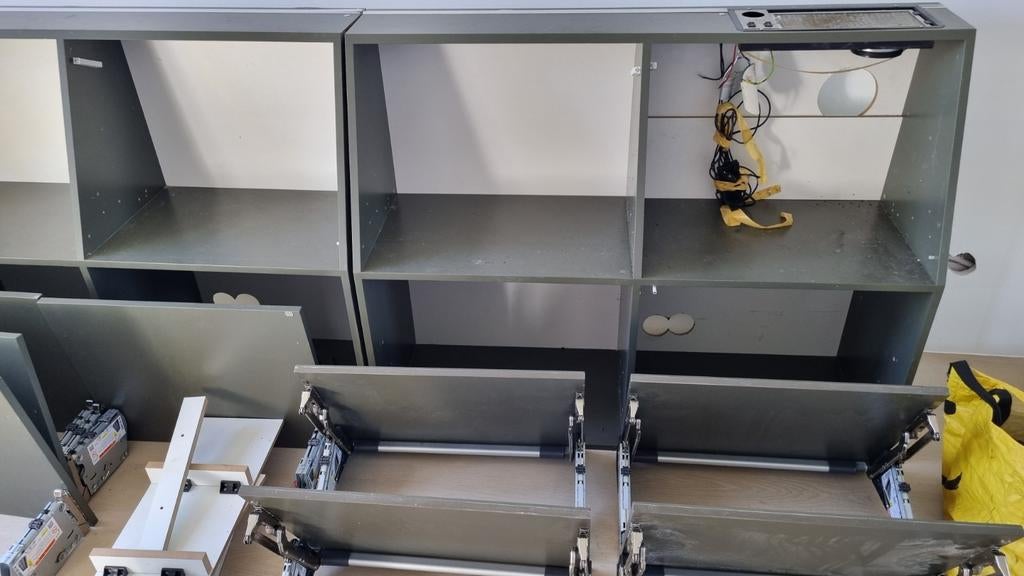 Bovenkasten, Ophalen