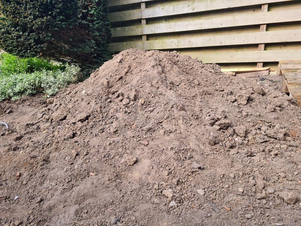Gratis zwart zand af te halen, Tuin en Terras, Zand, Ophalen, Overige typen