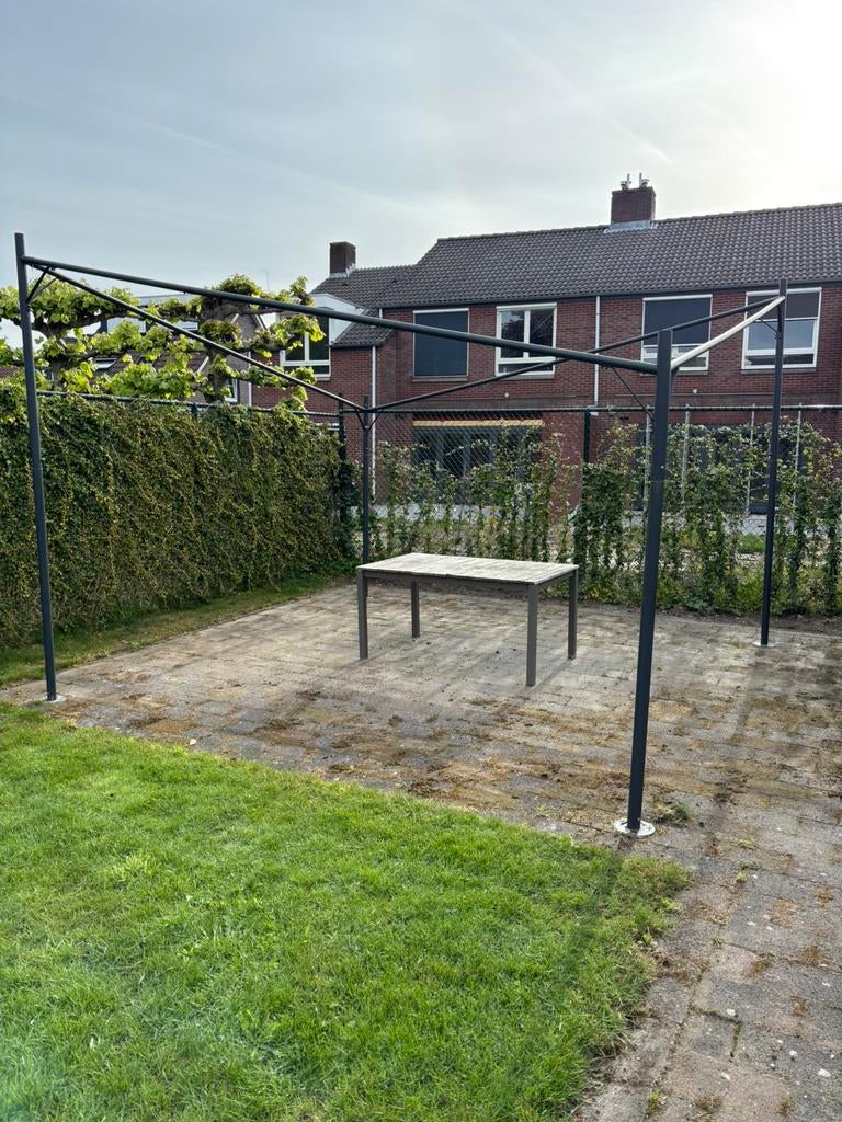 Prieel 4x4 meter, Ophalen, Zo goed als nieuw