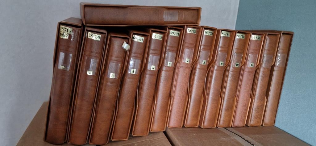 14 Lindner mappen met voorgedrukte bladen tot en met 2007, Ophalen of Verzenden