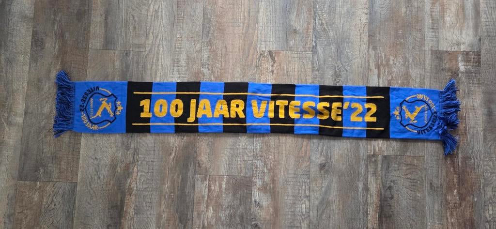 Sjaal Vitesse '22, Ophalen of Verzenden, Zo goed als nieuw, Vitesse, Vaantje of Sjaal