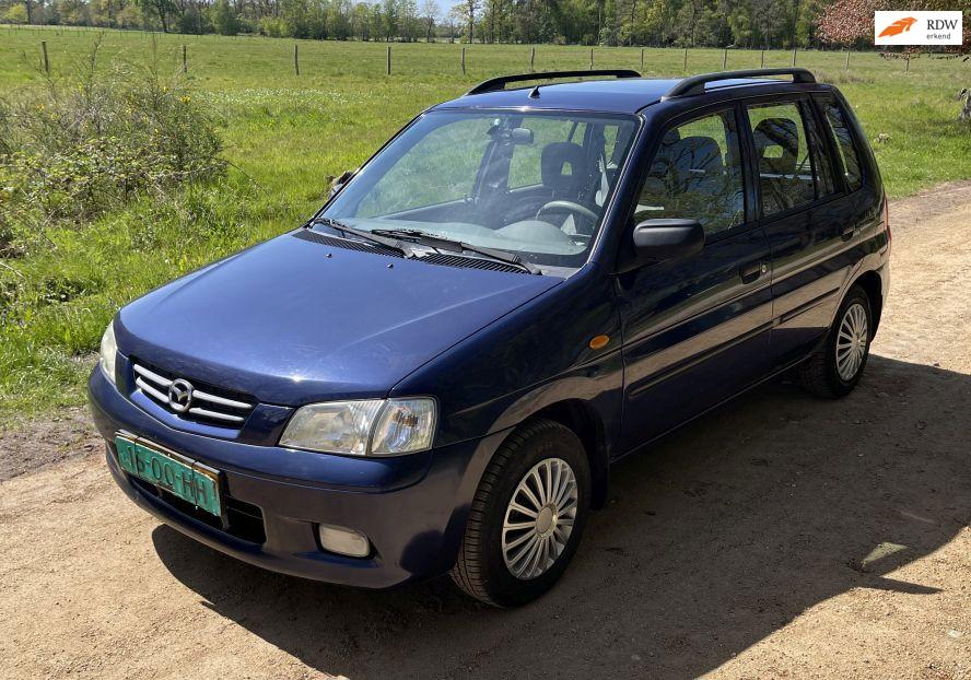 Mazda Demio 1.5 Exclusive Nieuwe APK hoge instap Inruil is m, Auto's, Mazda, Voorwielaandrijving, Blauw, Handgeschakeld, 75 pk