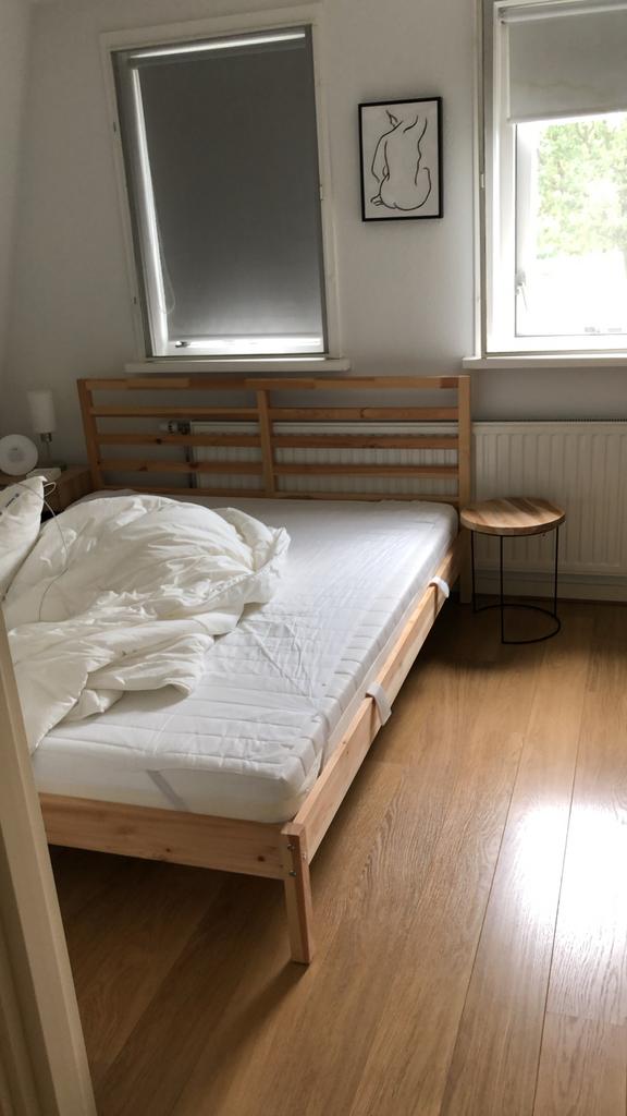 Grenen IKEA bed 160x200 met matras en Emma topper, Gebruikt, Bruin, Tweepersoons, Ophalen of Verzenden