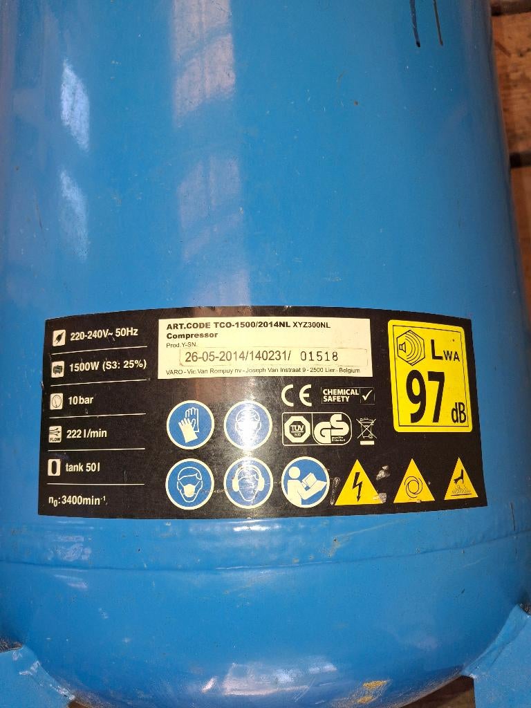 Compressor, Doe-het-zelf en Verbouw, Compressors, Ophalen, Gebruikt, 6 tot 10 bar, 25 tot 100 liter