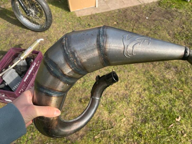 Derbi Senda Voca 50-70 uitlaat met Gianelli einddemper, Fietsen en Brommers, Brommeronderdelen | Algemeen, Gebruikt, Uitlaat, Ophalen of Verzenden