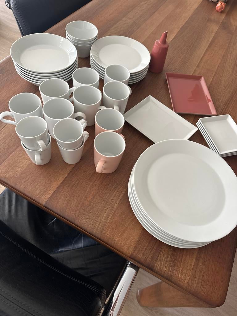 Tric Arzberg Servies: Mokken, Borden en Schalen, Gebruikt, Ophalen of Verzenden, Effen, Porselein