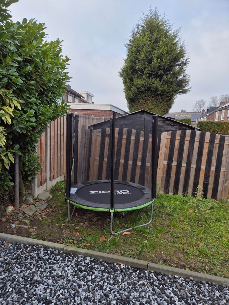 Zipro Trampoline 1 jaar oud, Ophalen