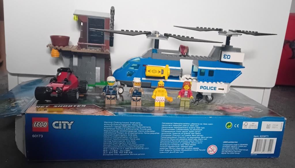 Lego politiehelikopter srt 60173, Kinderen en Baby's, Speelgoed | Duplo en Lego, Ophalen, City, Lego, Zo goed als nieuw