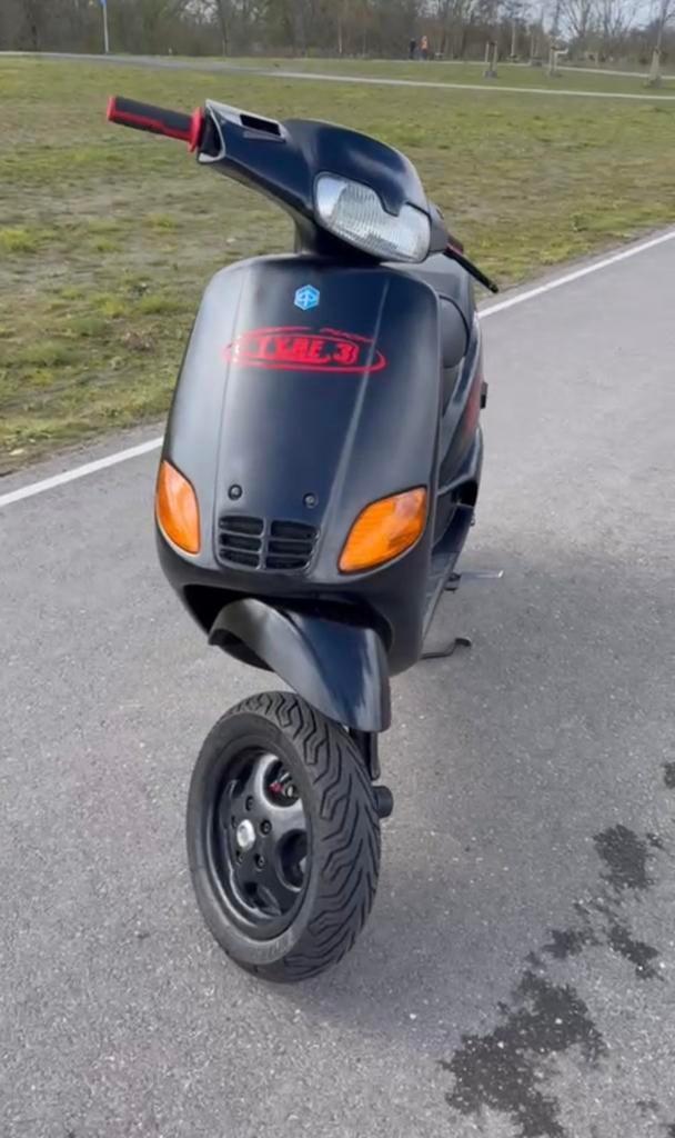 Zip type 3 teruil/tekoop, Fietsen en Brommers, Brommeronderdelen | Scooters, Ophalen, Zo goed als nieuw