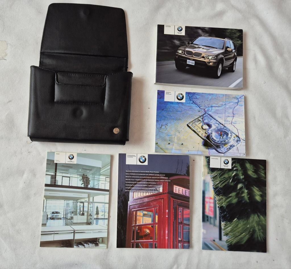 E53 BMW X5 MAPJE ,HANDLEIDING EN DIVERS ZEER NETTE STAAT, Ophalen of Verzenden