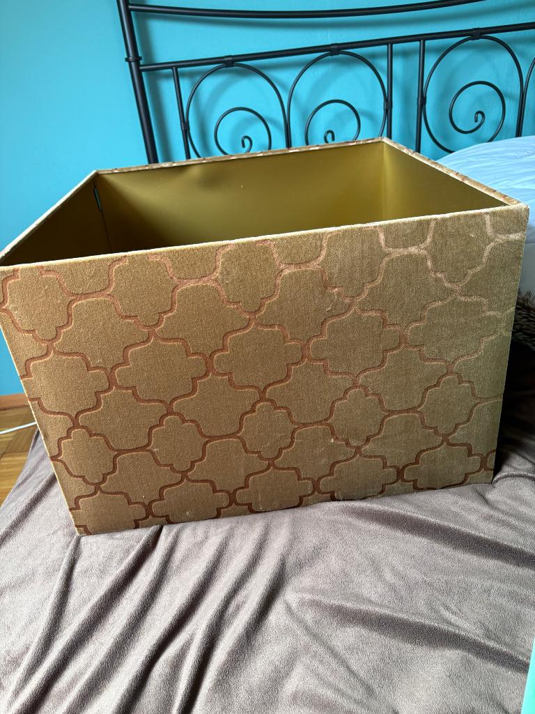 Te koop velourse  lampenkap, Huis en Inrichting, Lampen | Lampenkappen, Ophalen, 25 tot 50 cm, Beige, Vierkant