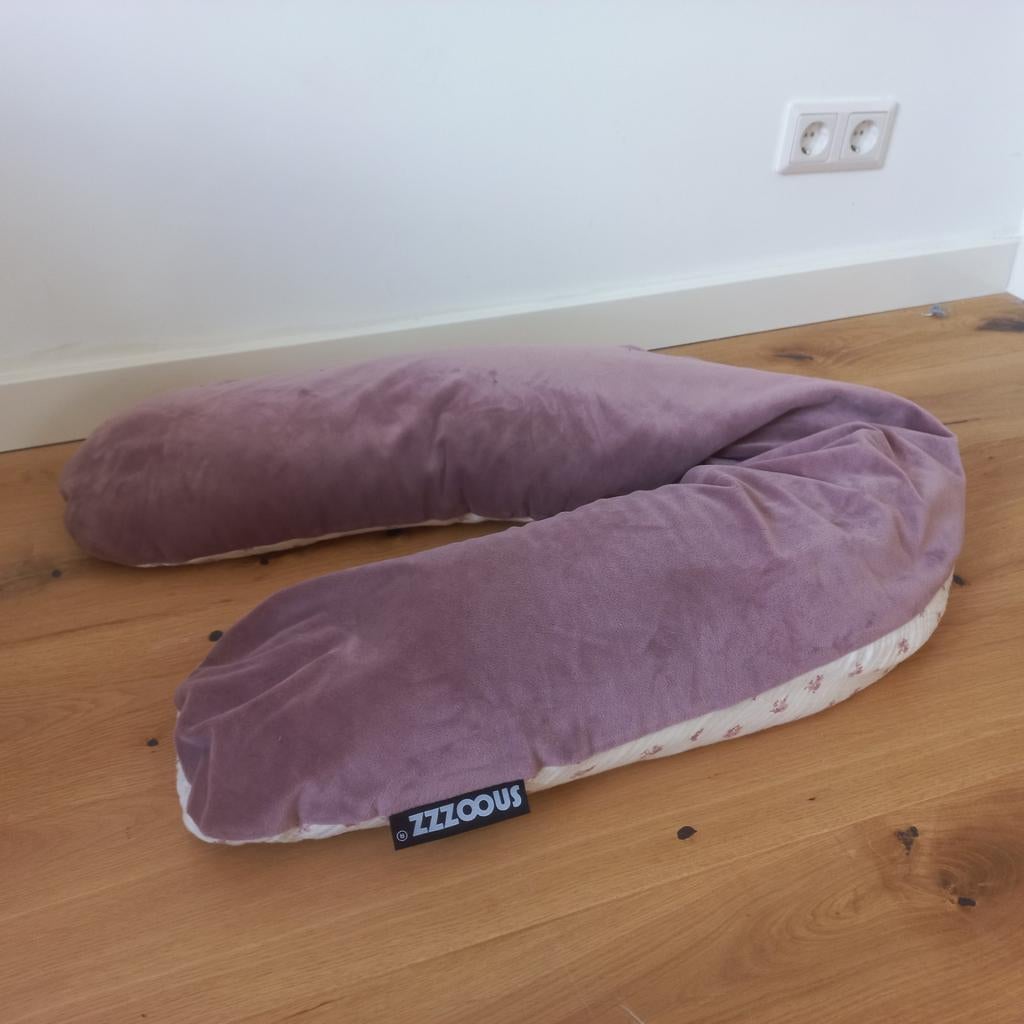 Voedingskussen SNOUZZZ, Ophalen of Verzenden, Zo goed als nieuw