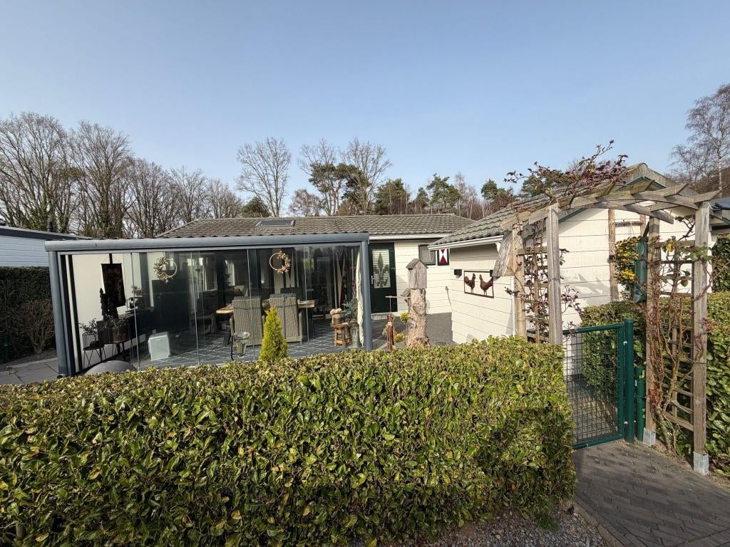Chalet te koop op jaarplaats- Camping Marisheem Limburg-Echt