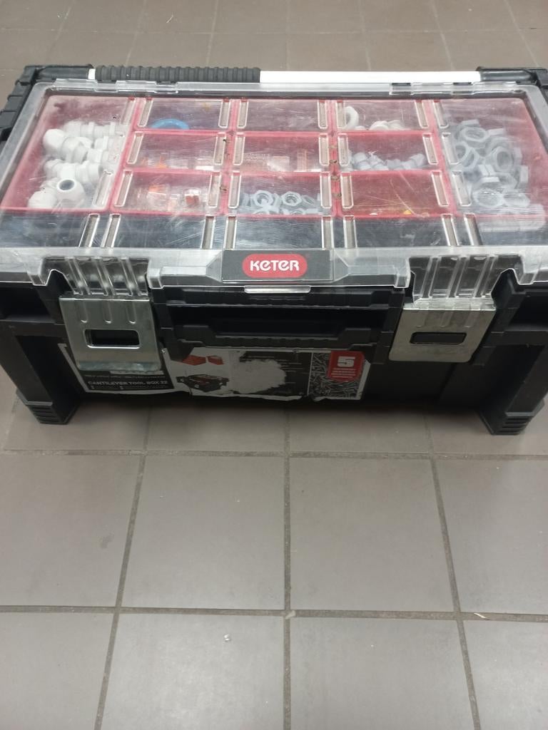 Cantilever toon  box 22, Ophalen of Verzenden